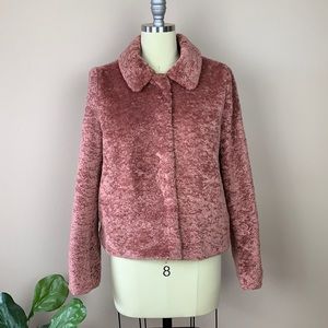 H & M Divided Women’s Rose Plush Crop Short Teddy Sherpa Jacket Size Medium